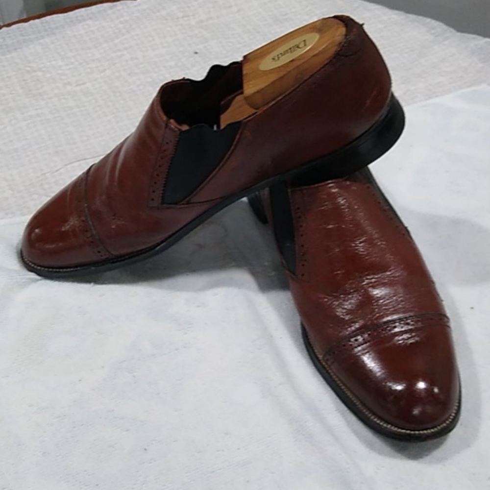 stacy adams black and gold loafers